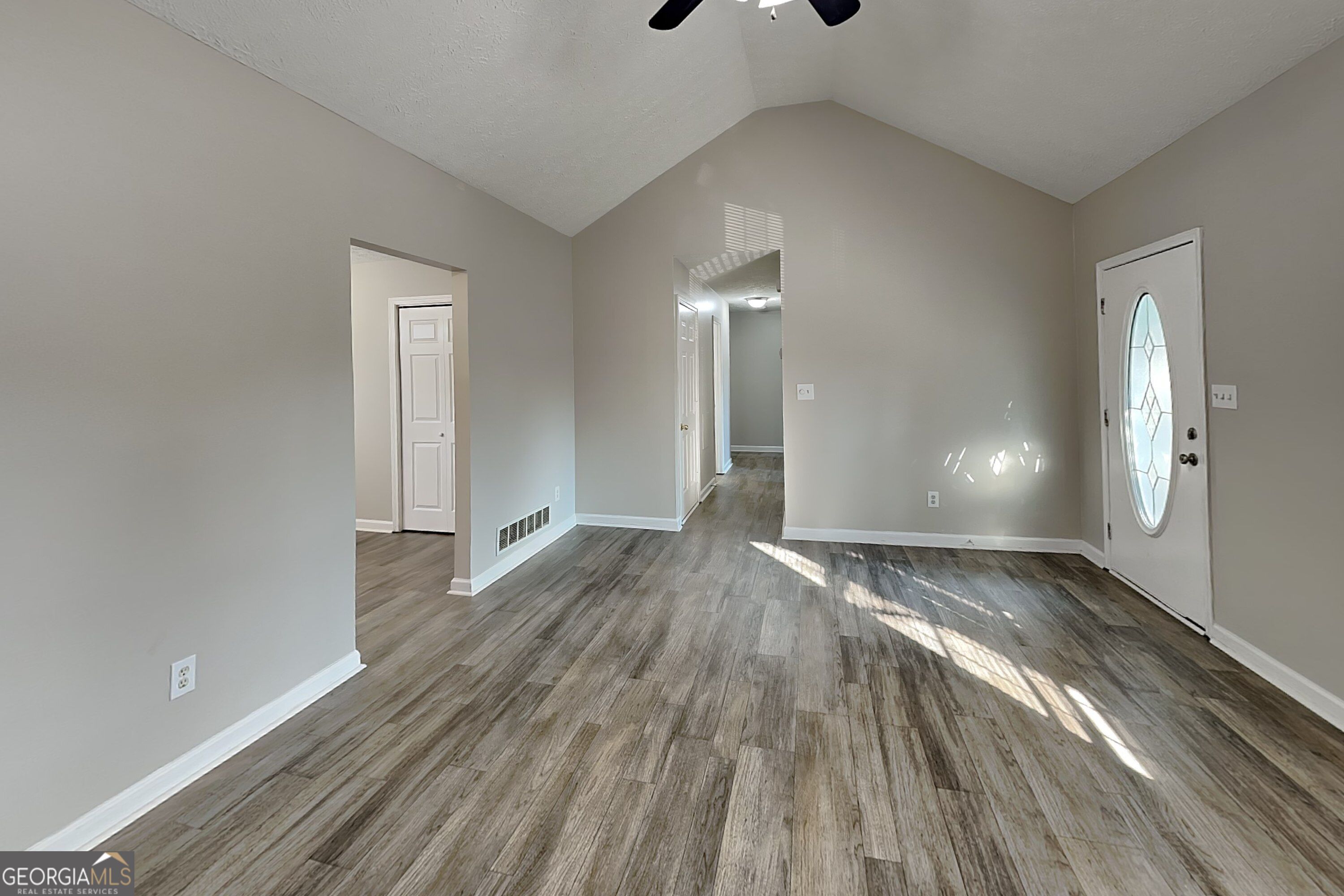 105 Copper Mine Lane Property Photo 3