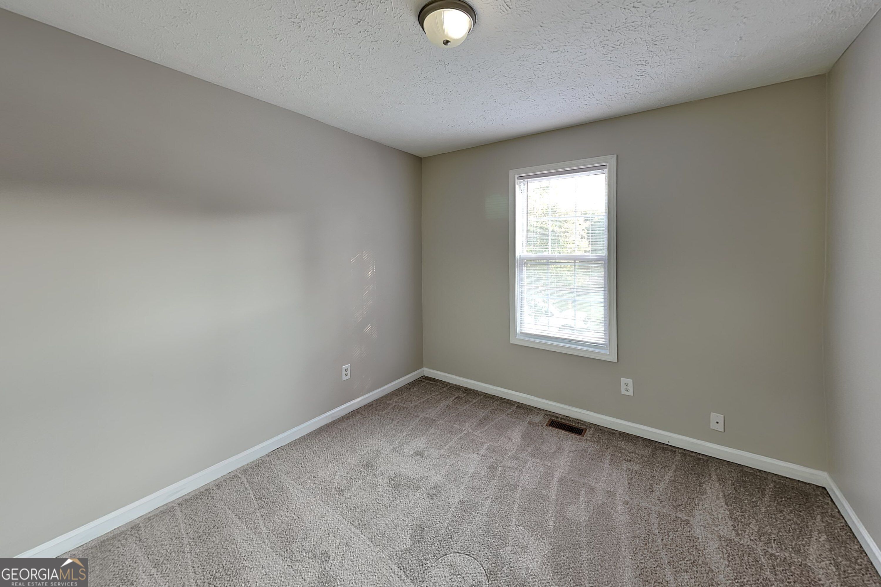 105 Copper Mine Lane Property Photo 11