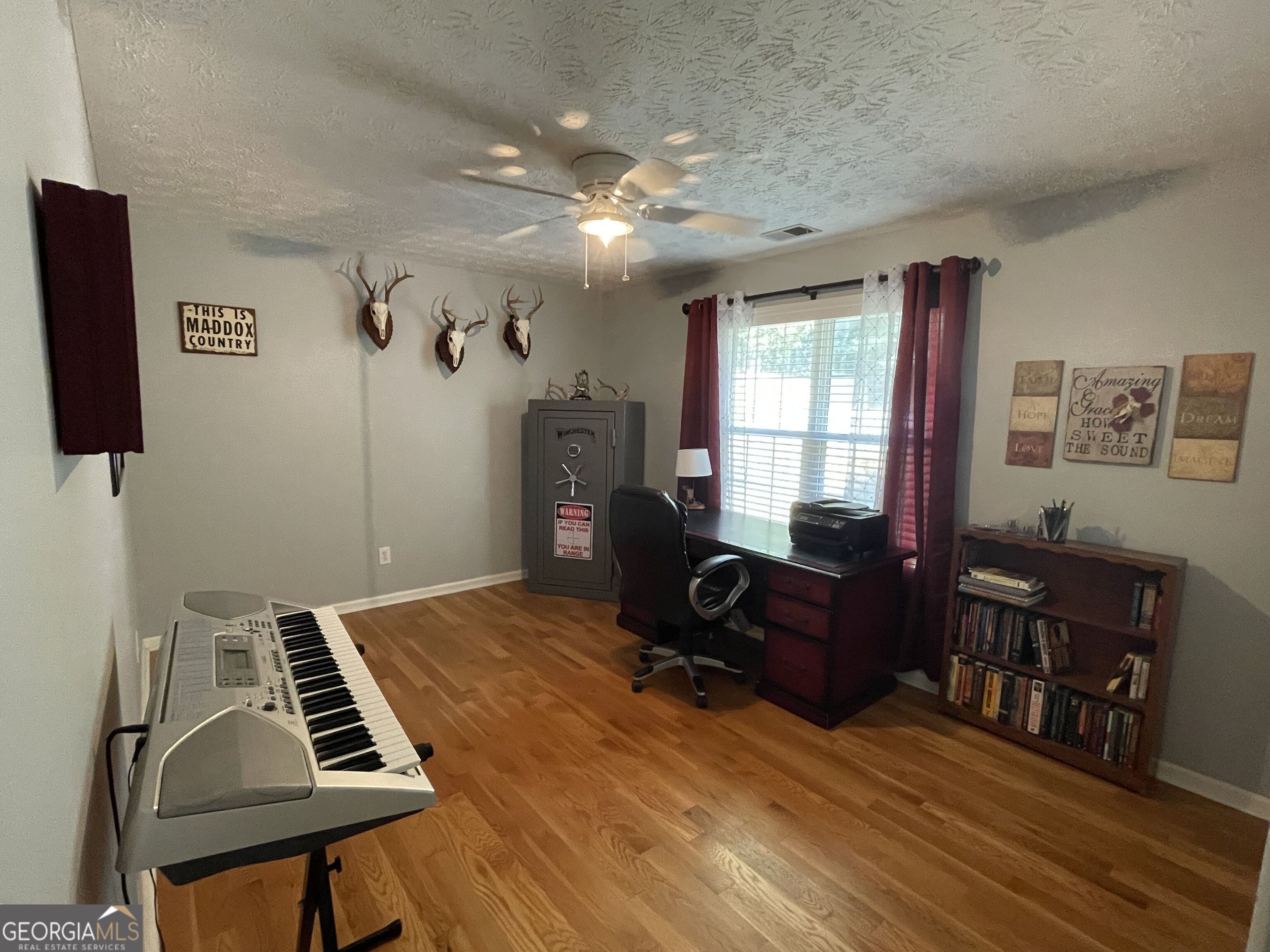 587 Saddle Ridge Drive Property Photo 10