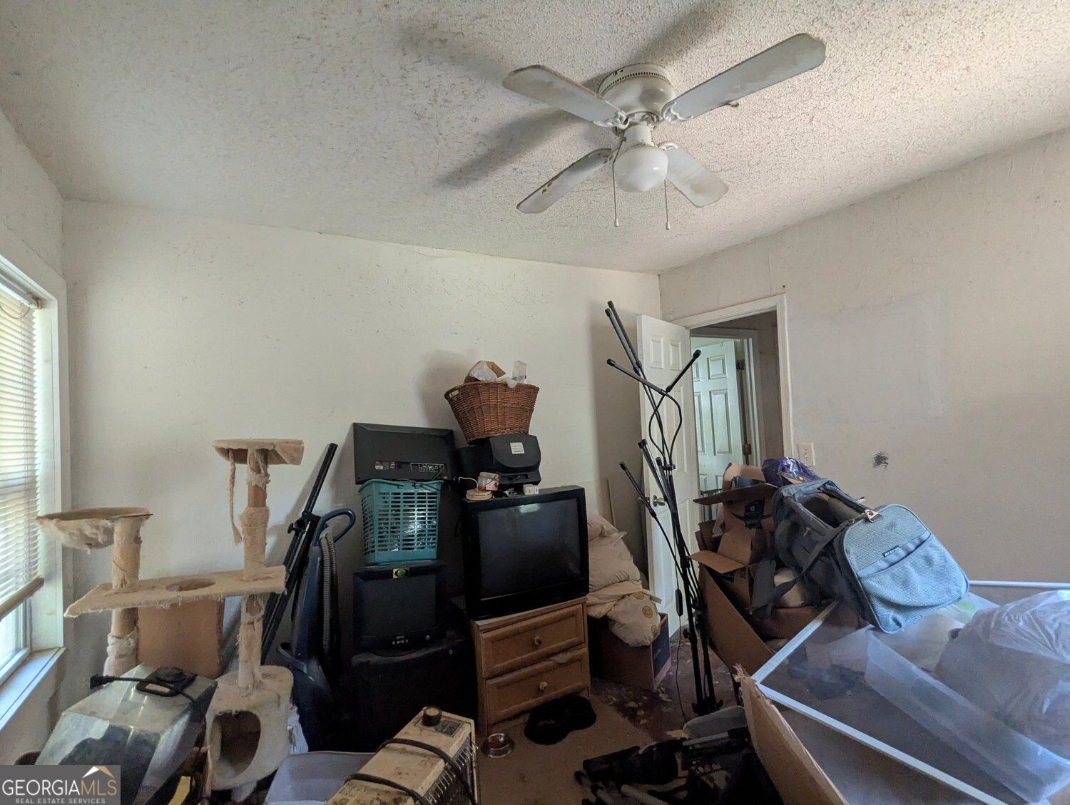 2042 Arlington Circle Nw Property Photo 11