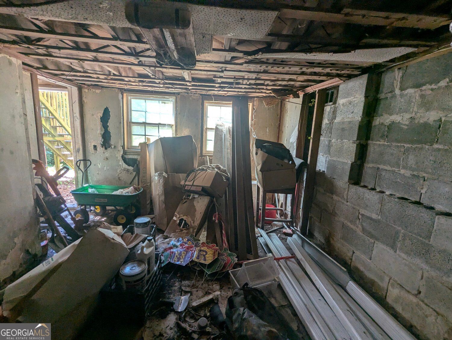 2042 Arlington Circle Nw Property Photo 17