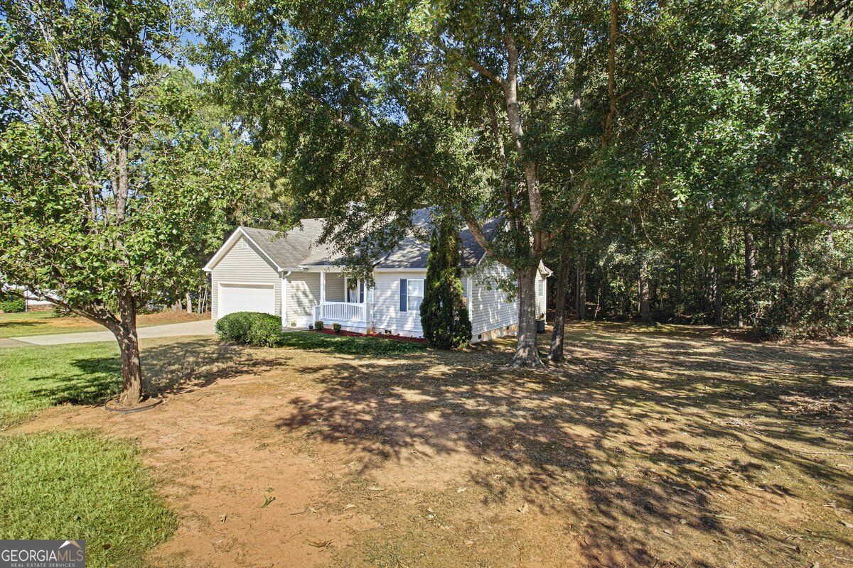 50 Macadamia Court Property Photo 4