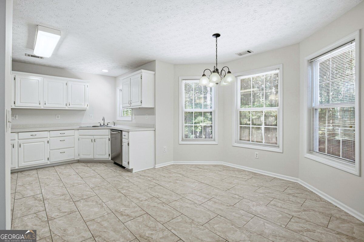 50 Macadamia Court Property Photo 16