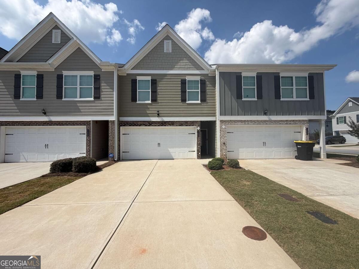 11633 Mendenhall Court Property Photo 1