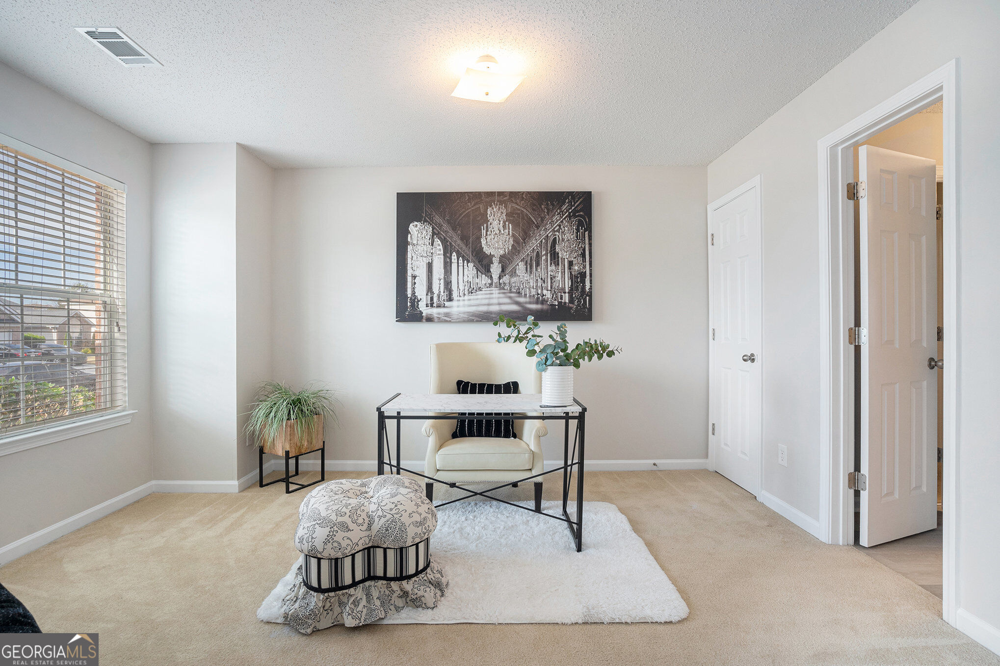 1492 Saint George Place Property Photo 6