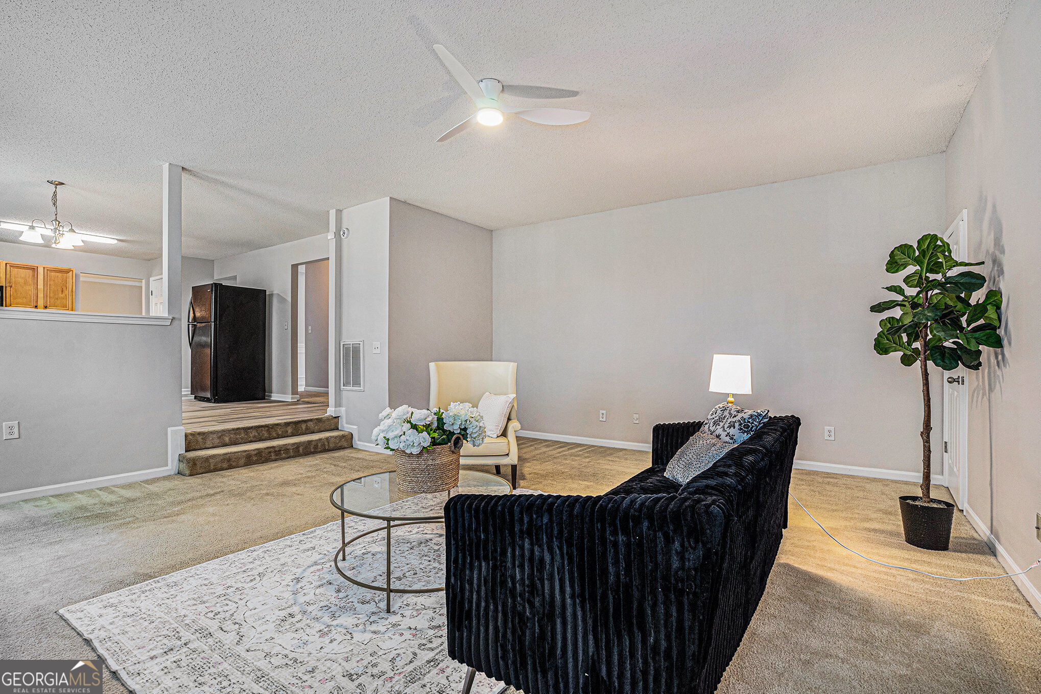 1492 Saint George Place Property Photo 10