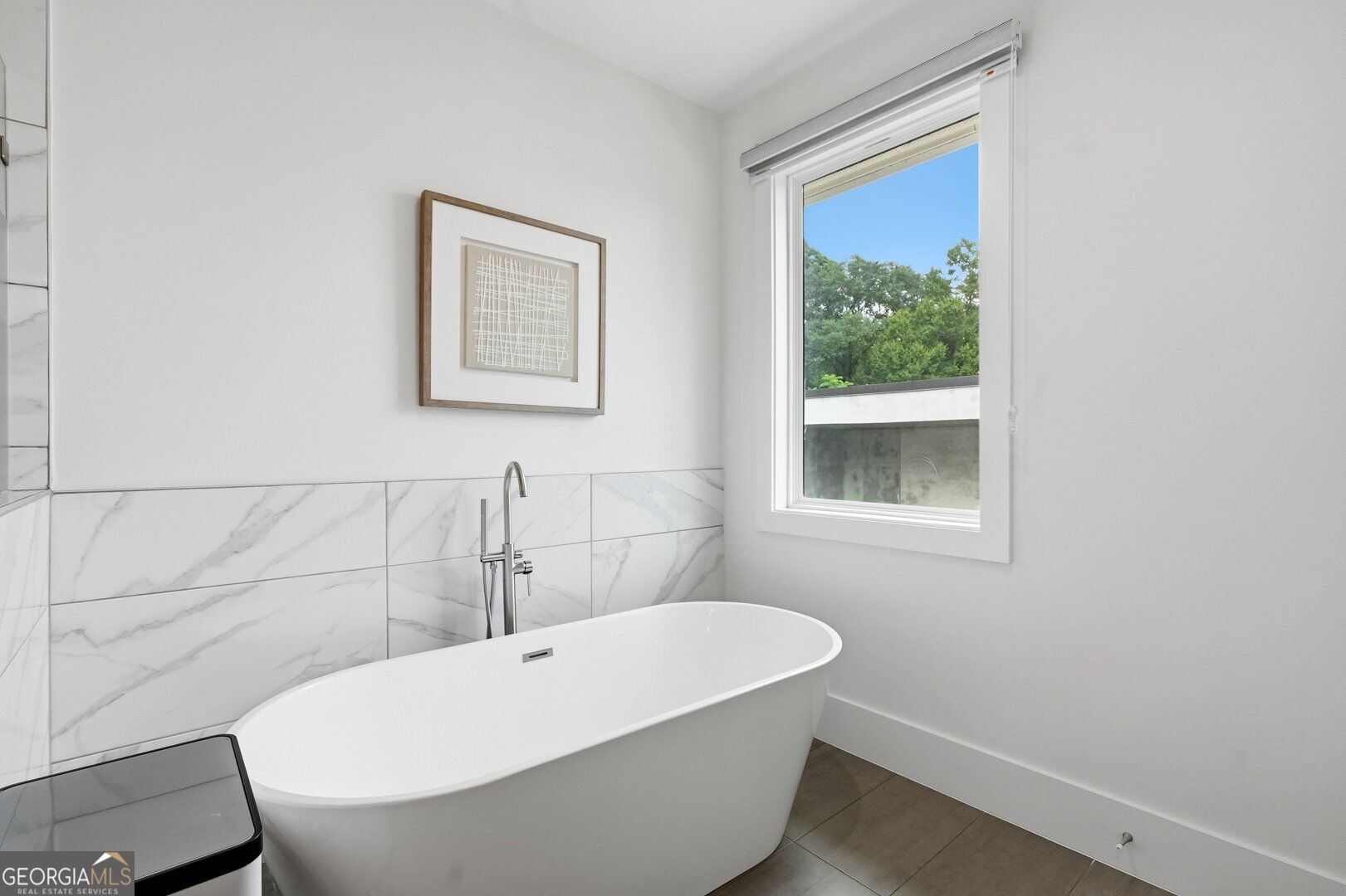 2114 Memorial Drive Se Property Photo 36