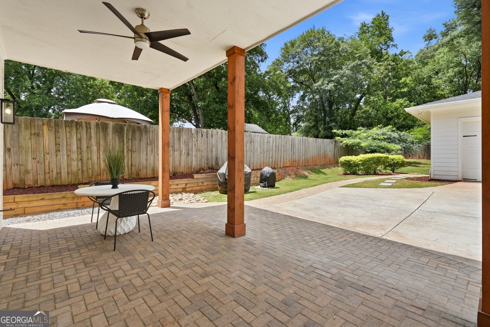 2114 Memorial Drive Se Property Photo 55