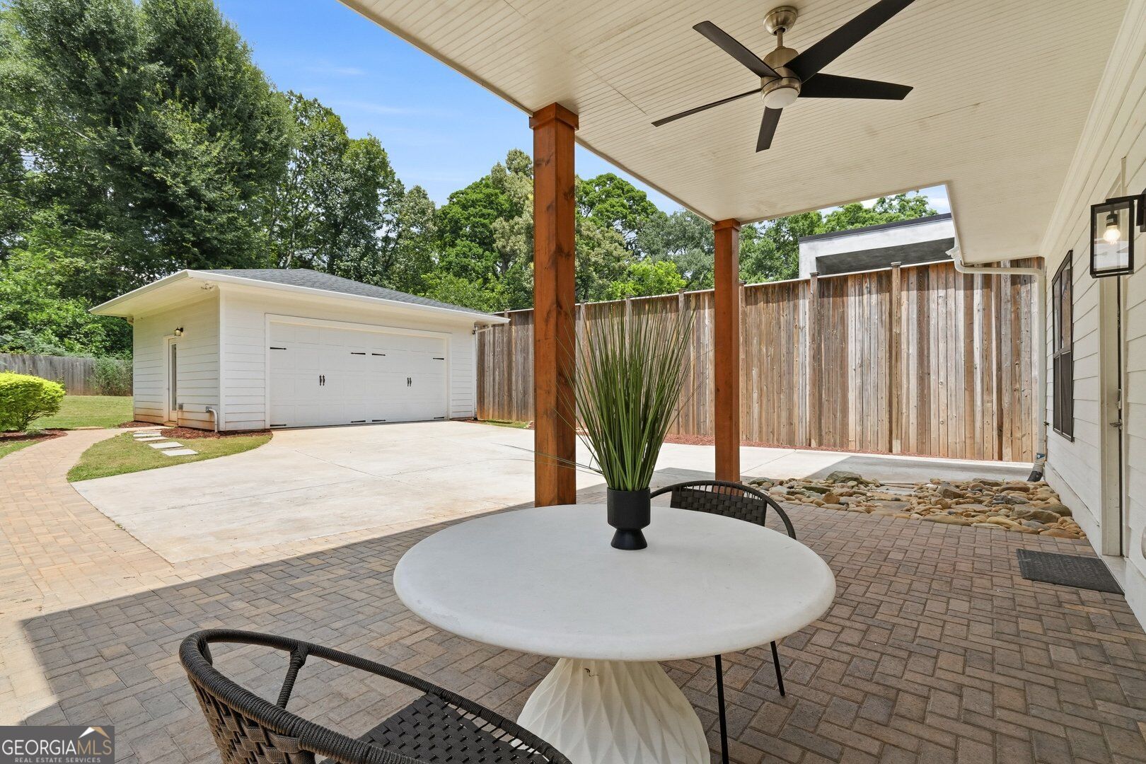 2114 Memorial Drive Se Property Photo 56