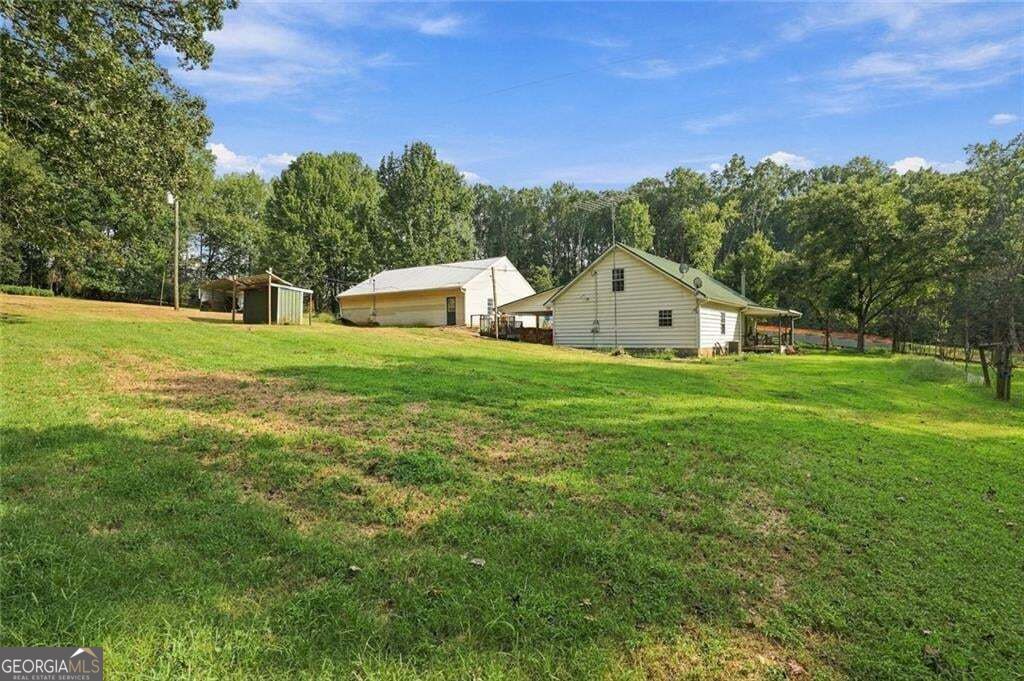 993 Sam Freeman Road Property Photo 5