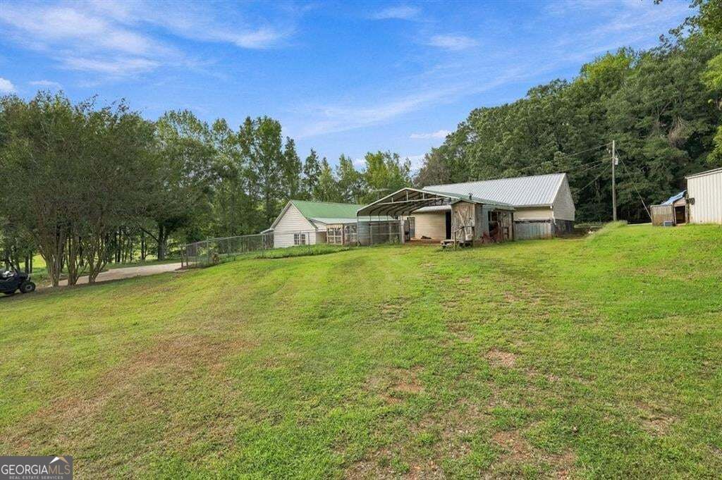 993 Sam Freeman Road Property Photo 6