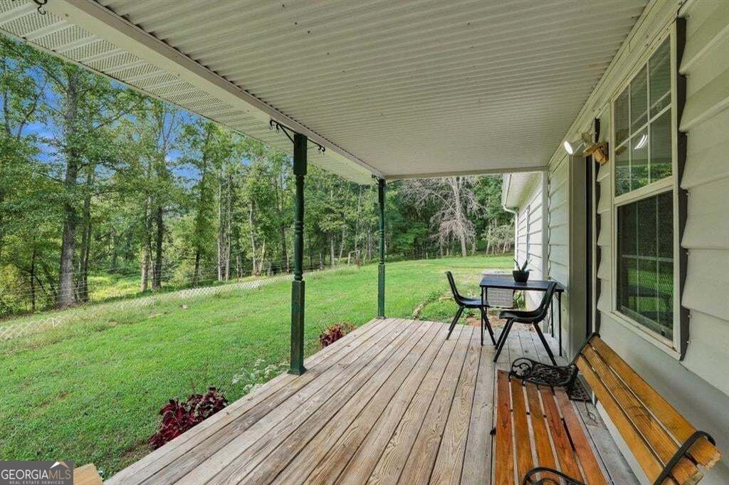 993 Sam Freeman Road Property Photo 10