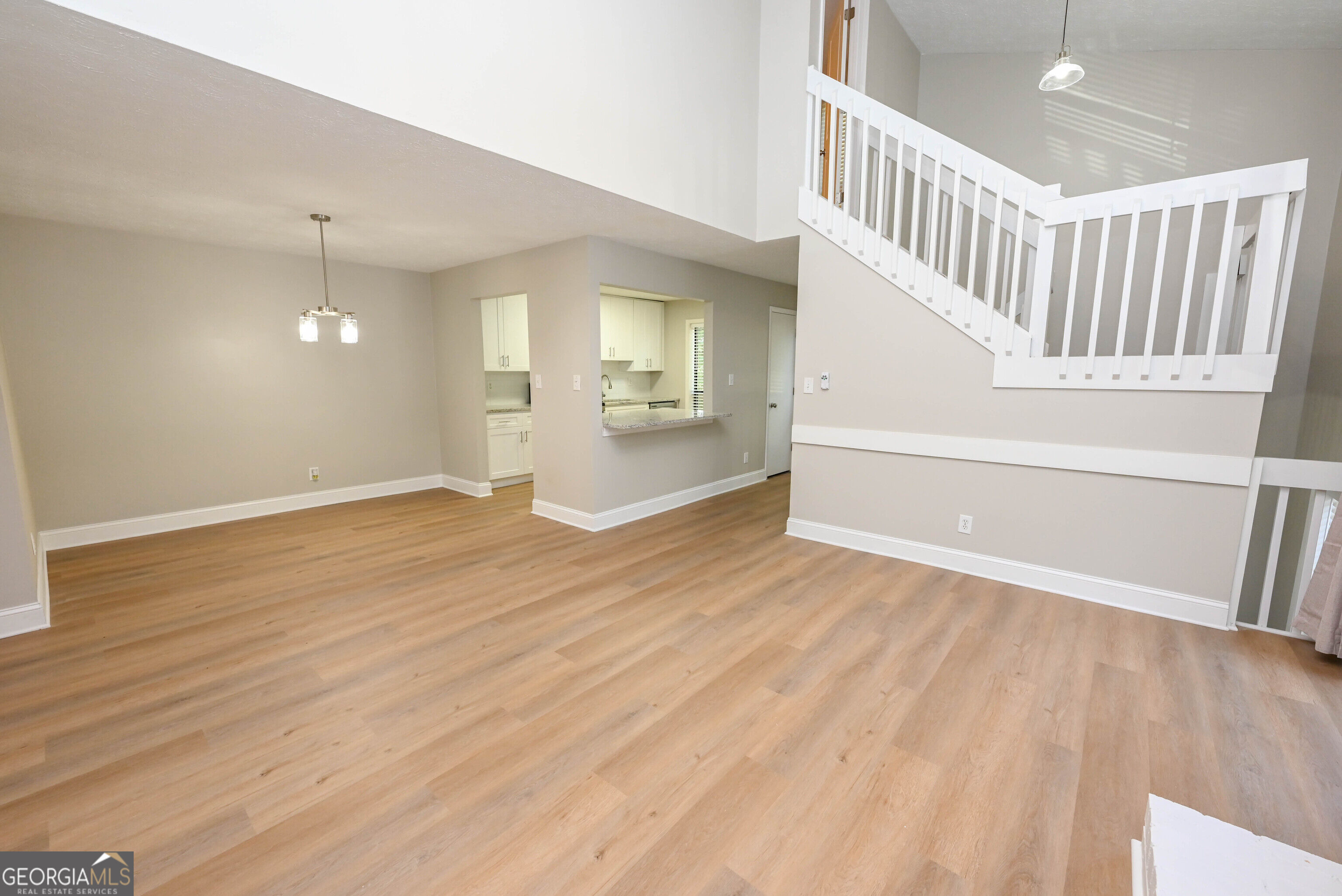 3930 Cedar Circle Property Photo 8