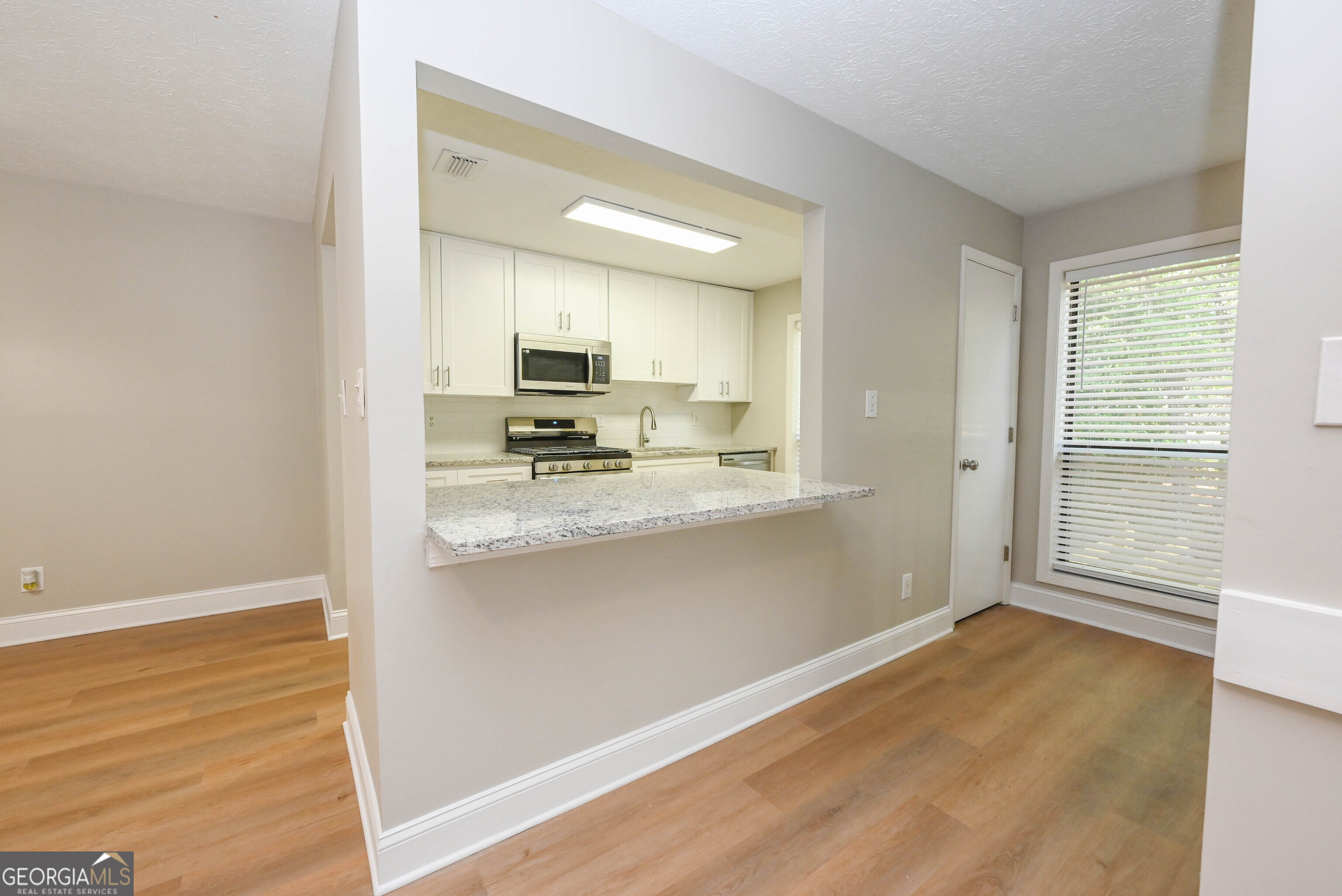 3930 Cedar Circle Property Photo 9