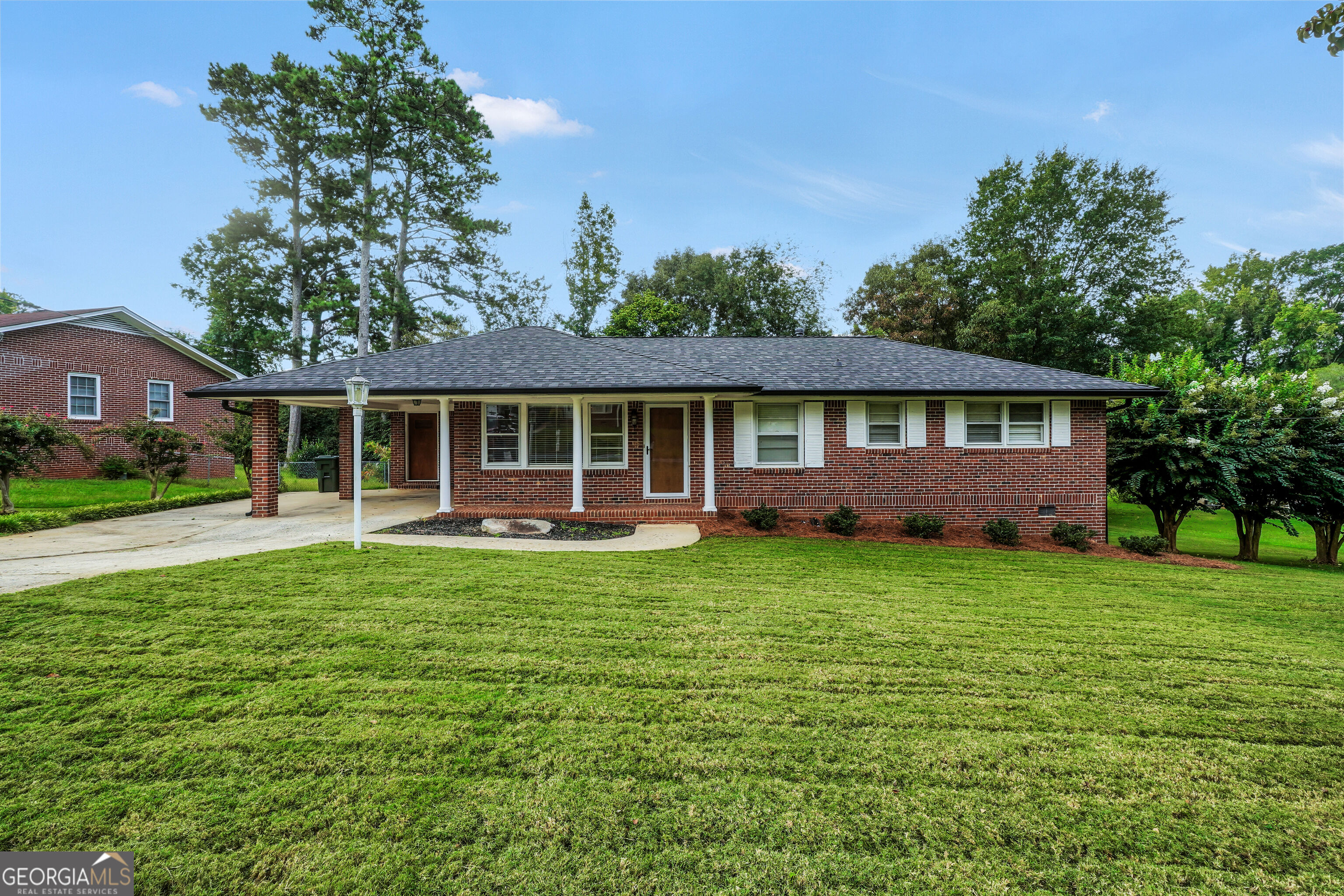 1811 Mural Circle Property Photo 2