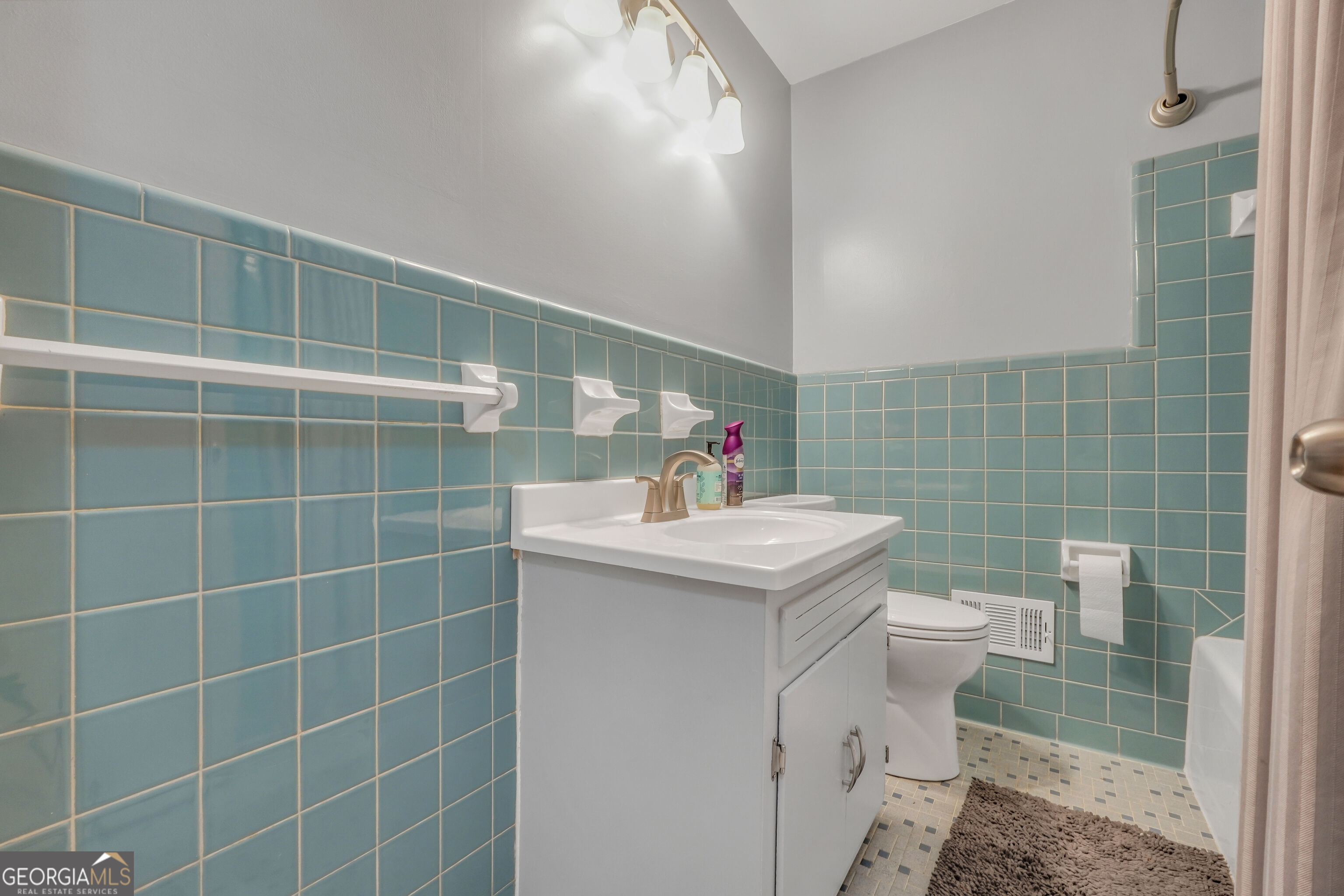 1811 Mural Circle Property Photo 16