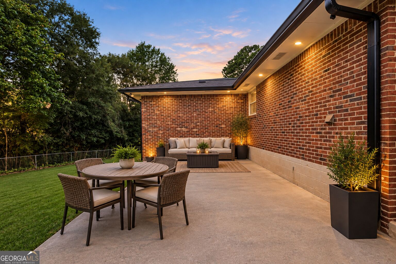 1811 Mural Circle Property Photo 23