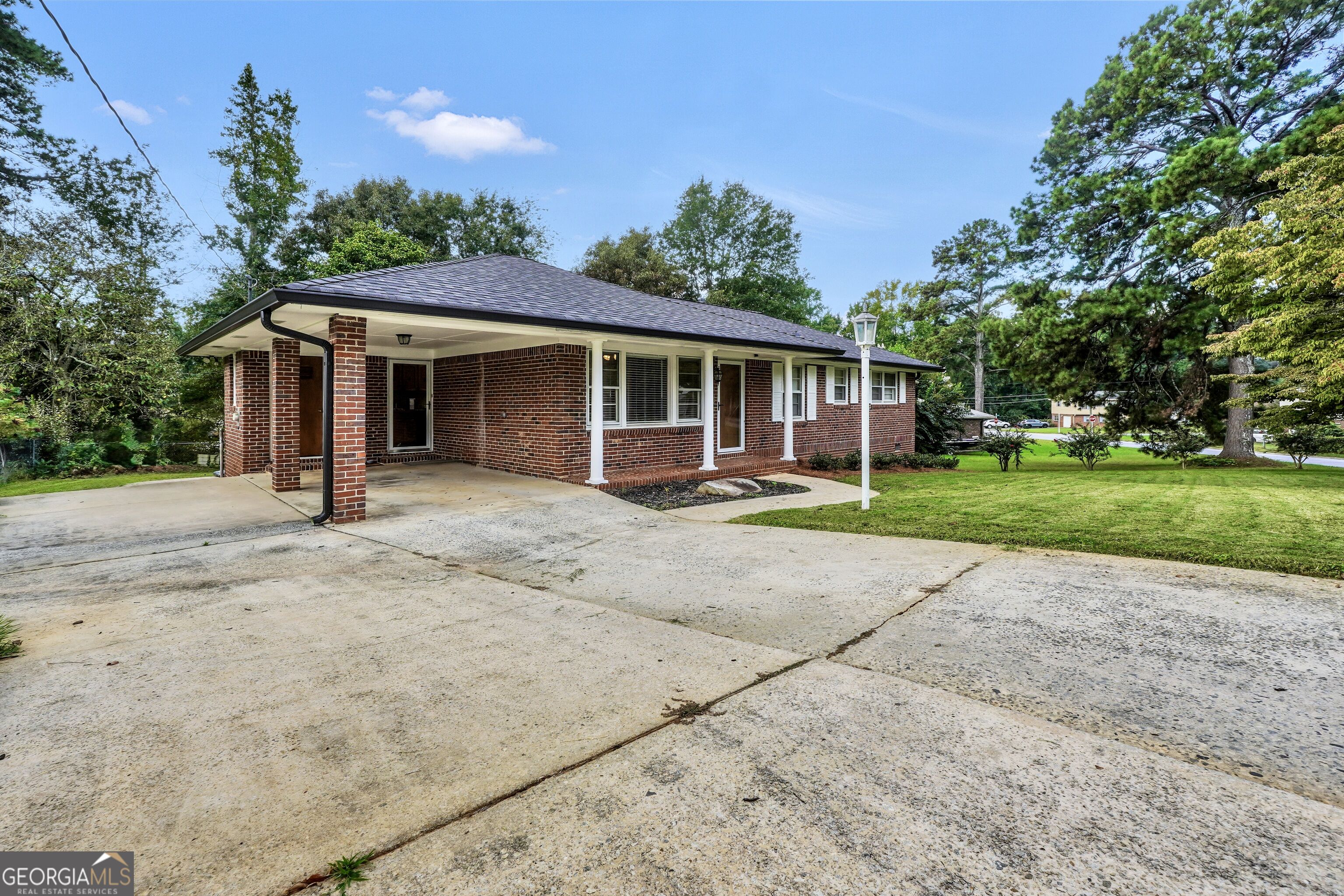 1811 Mural Circle Property Photo 26