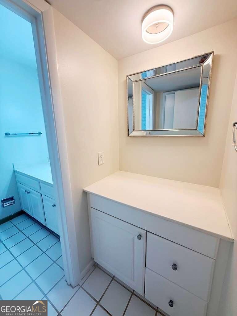 1175 Church Street # L Property Photo 11