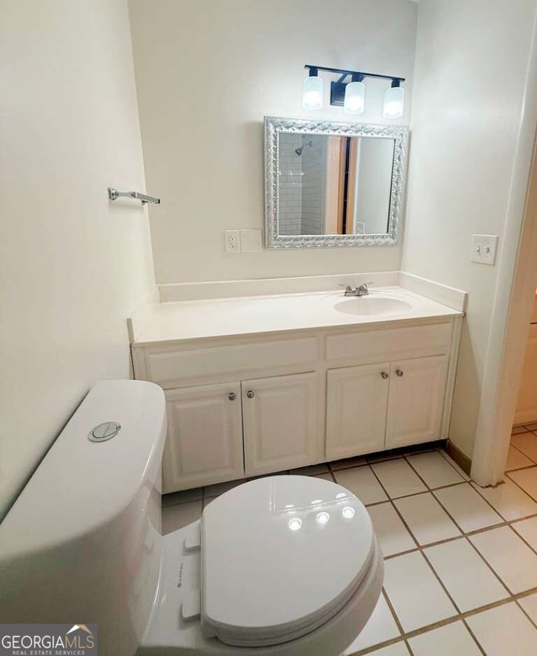 1175 Church Street # L Property Photo 14