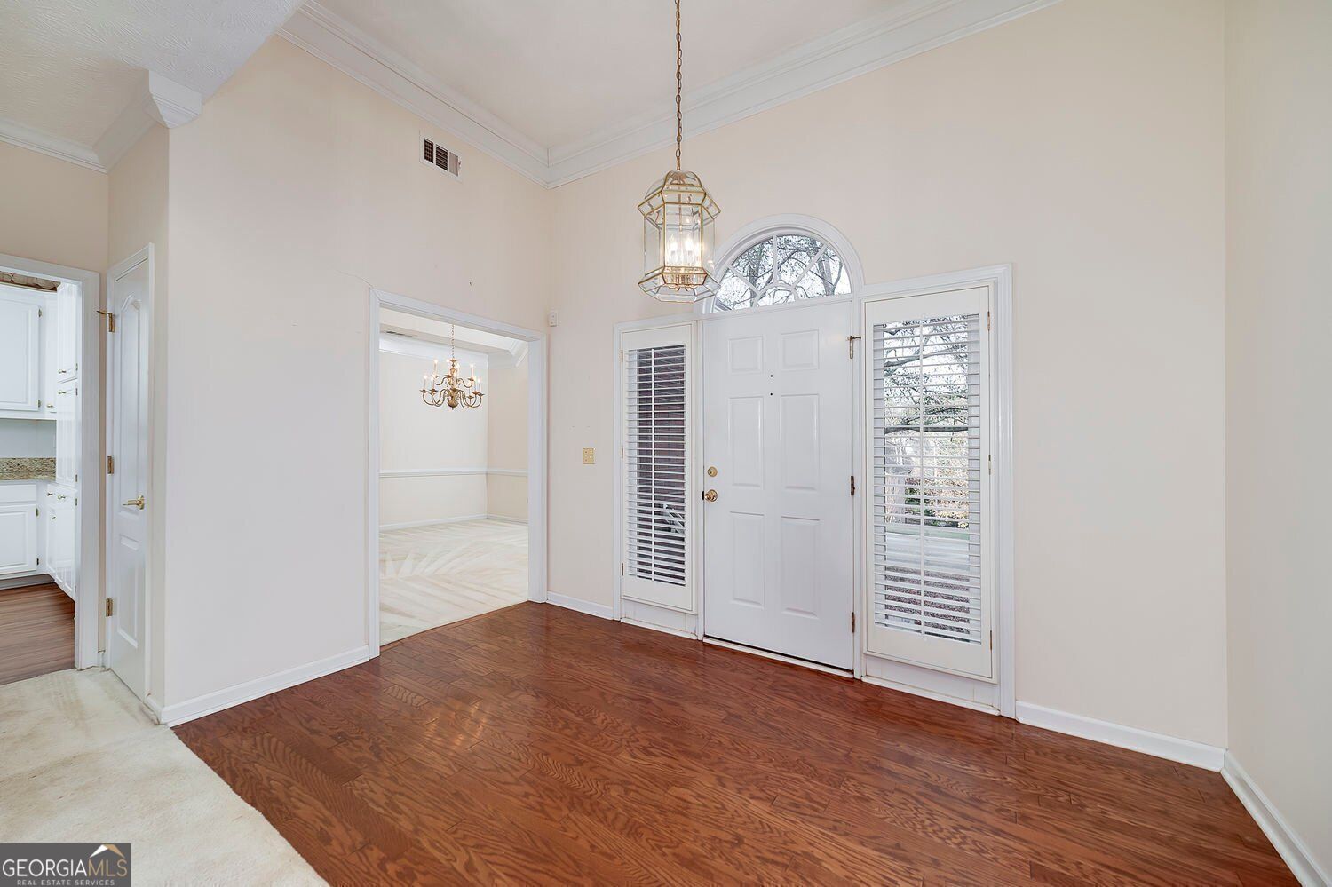 7060 Havenridge Way Property Photo 12