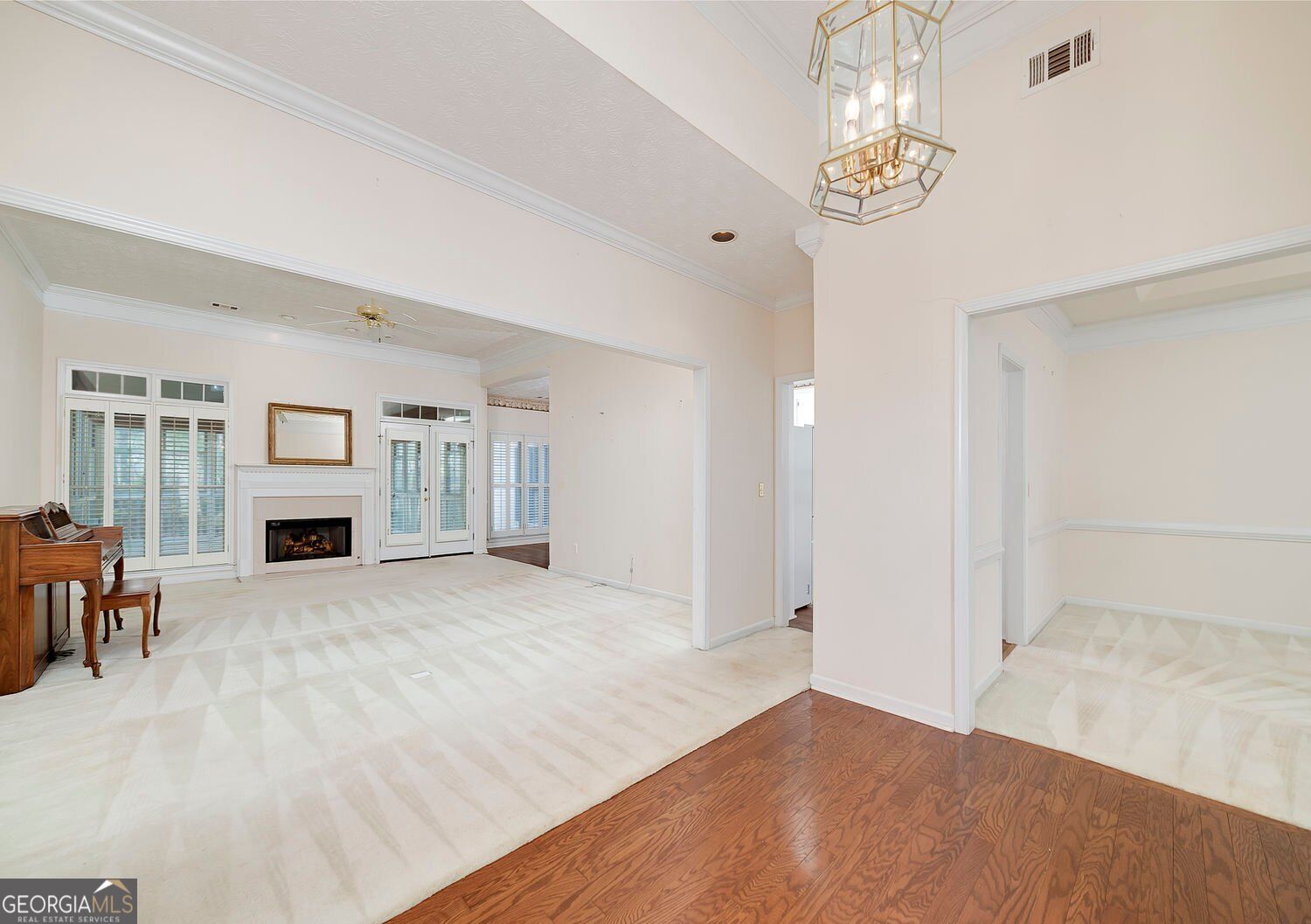 7060 Havenridge Way Property Photo 13