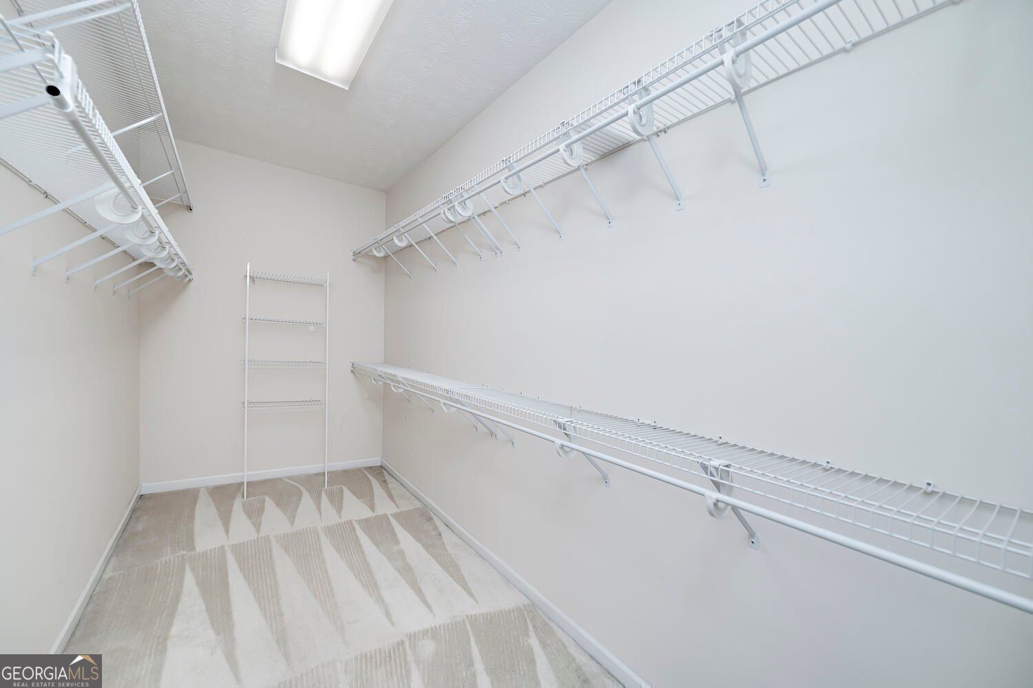 7060 Havenridge Way Property Photo 32