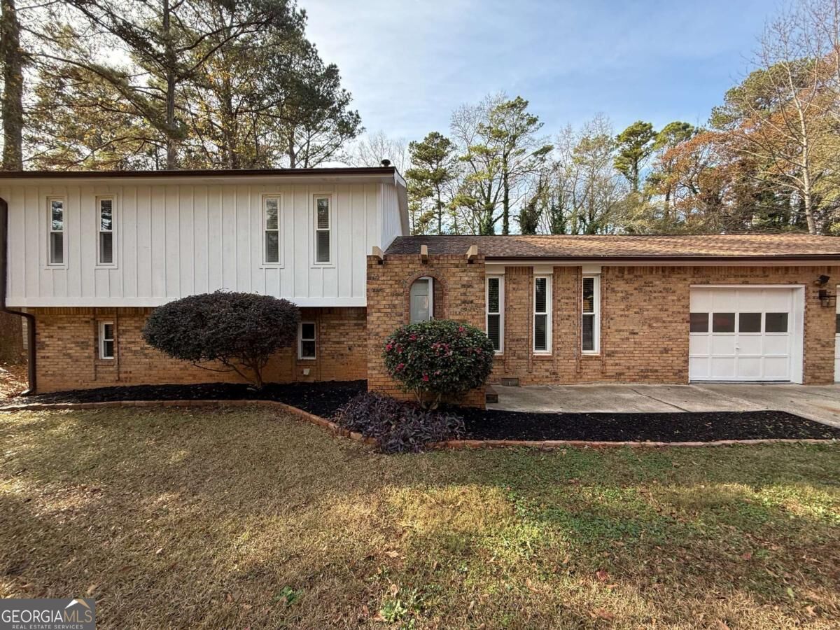 7719 Glen Devon Road Property Photo 1