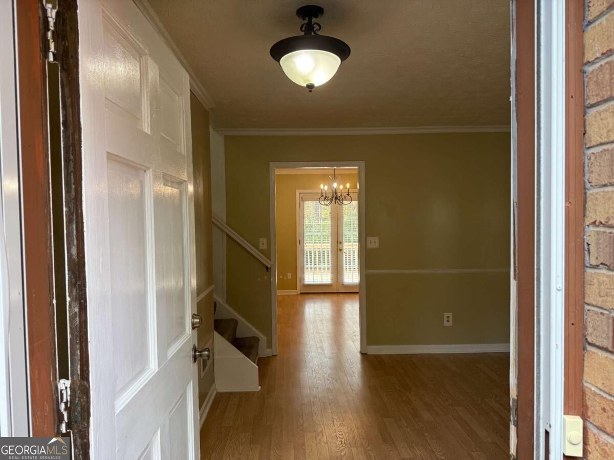 7719 Glen Devon Road Property Photo 6
