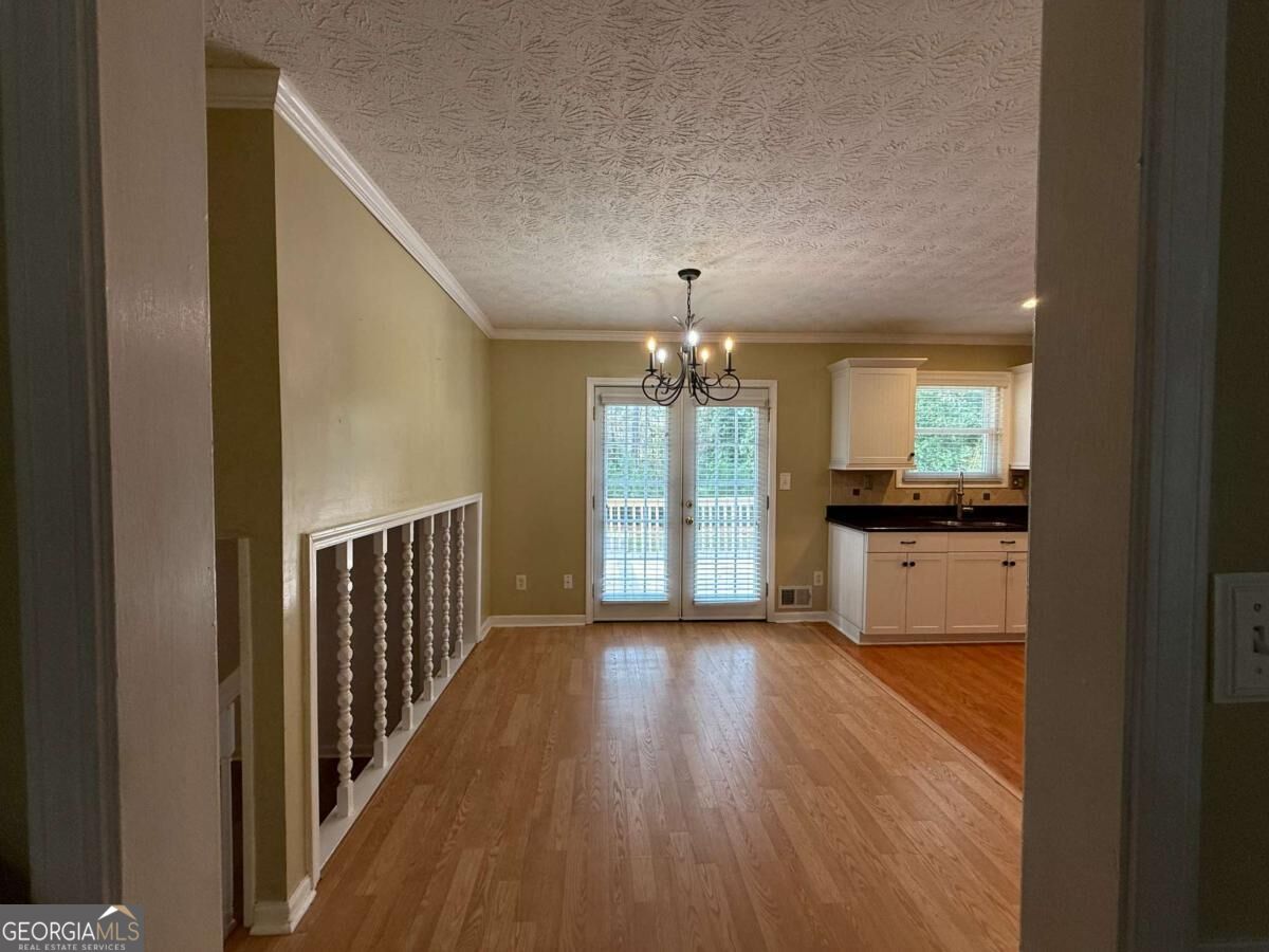 7719 Glen Devon Road Property Photo 9