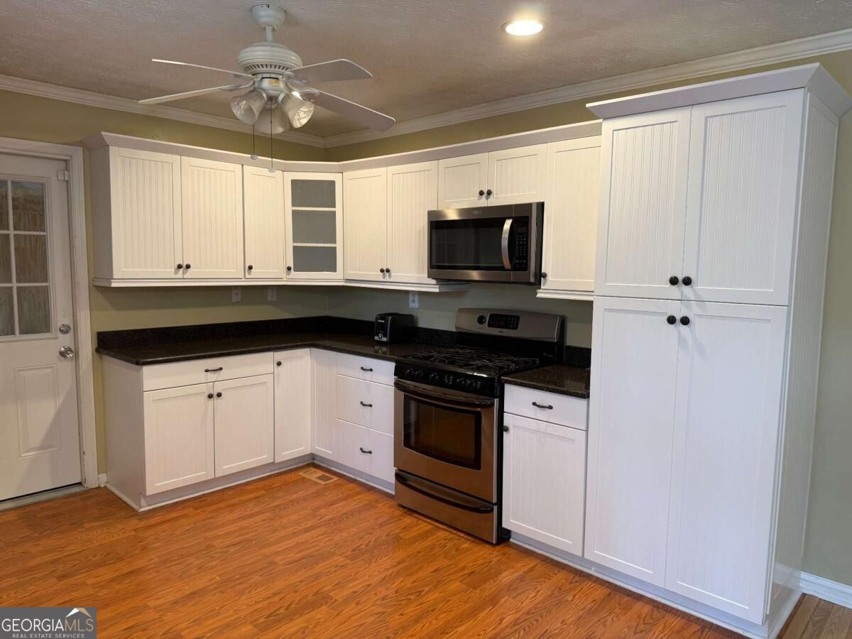 7719 Glen Devon Road Property Photo 12