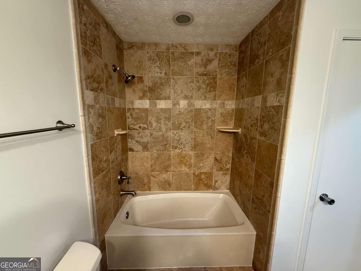 7719 Glen Devon Road Property Photo 17