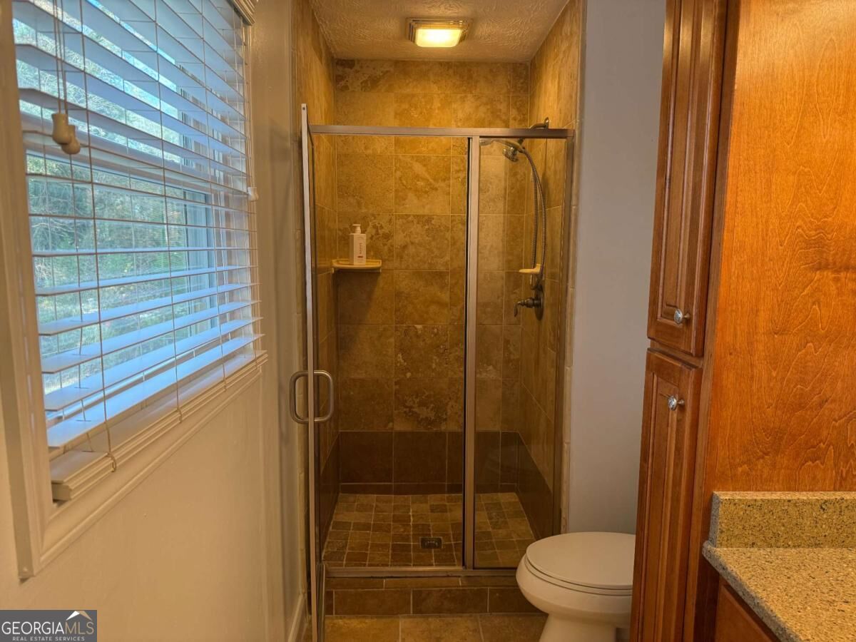 7719 Glen Devon Road Property Photo 25