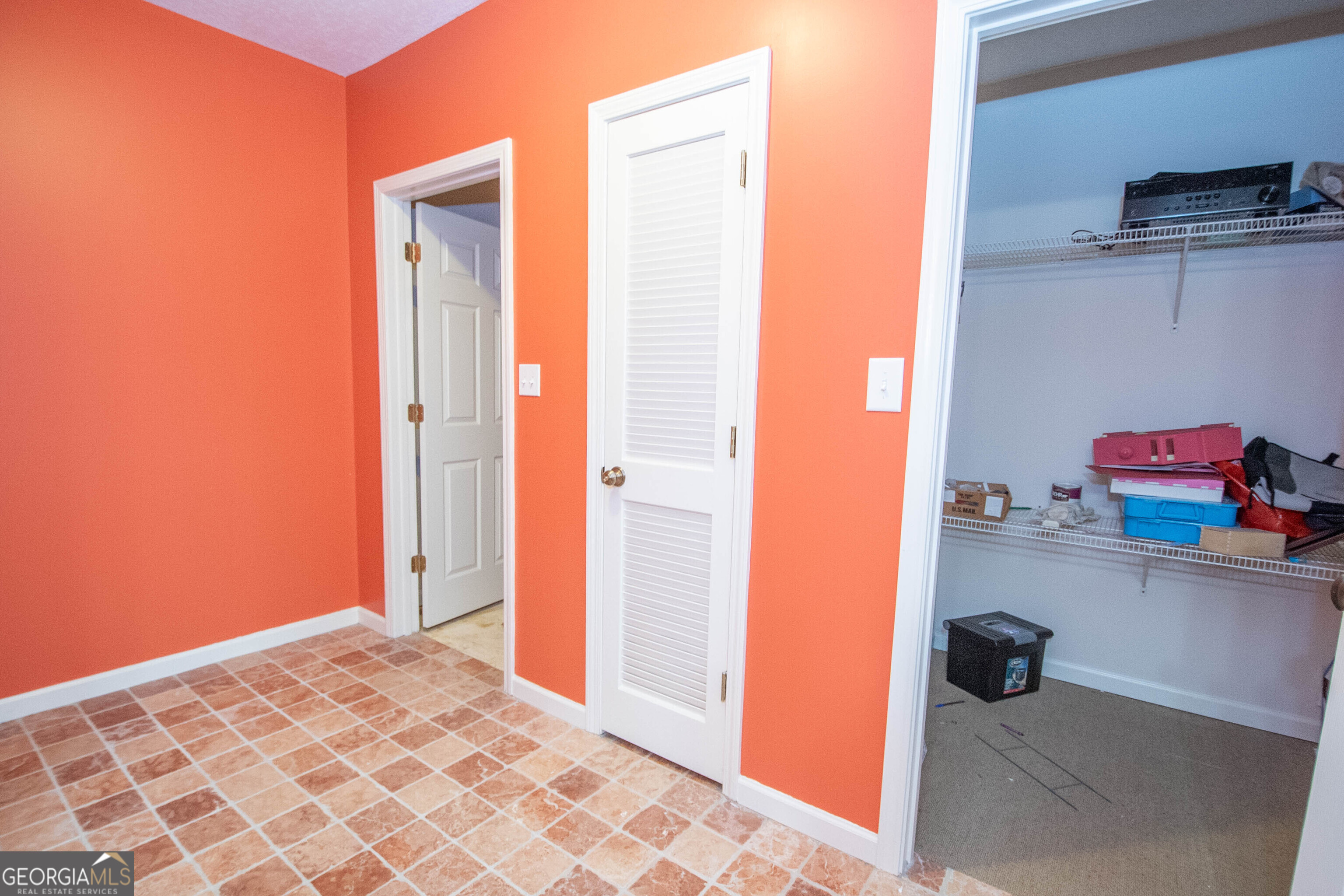 2954 N Expressway Property Photo 12