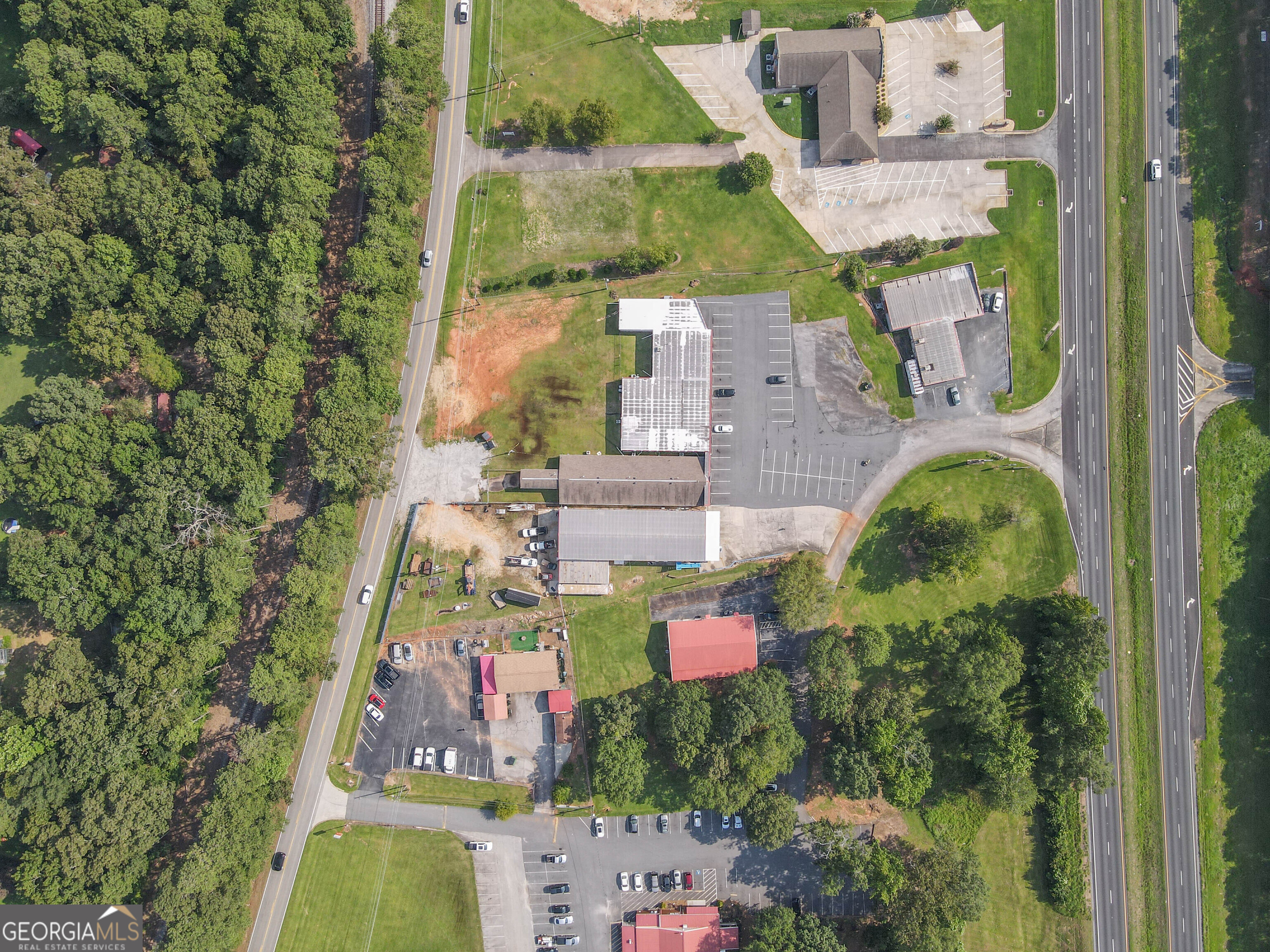 2954 N Expressway Property Photo 26