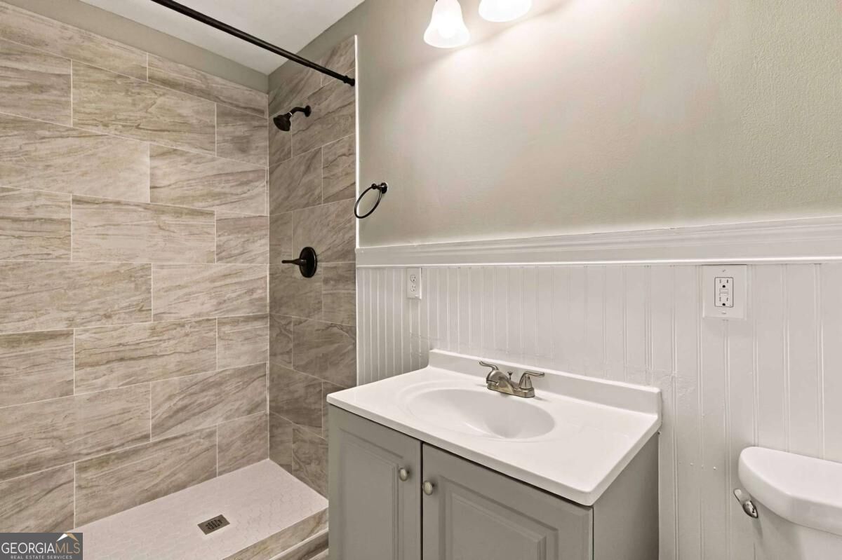 3515 Tulip Drive Property Photo 4