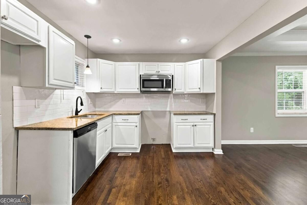 3515 Tulip Drive Property Photo 15