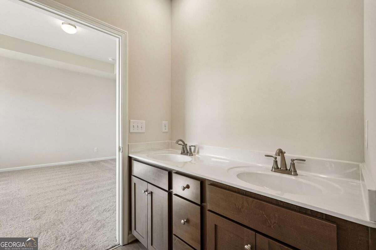 267 Cedar Hill Drive # 46 Property Photo 28