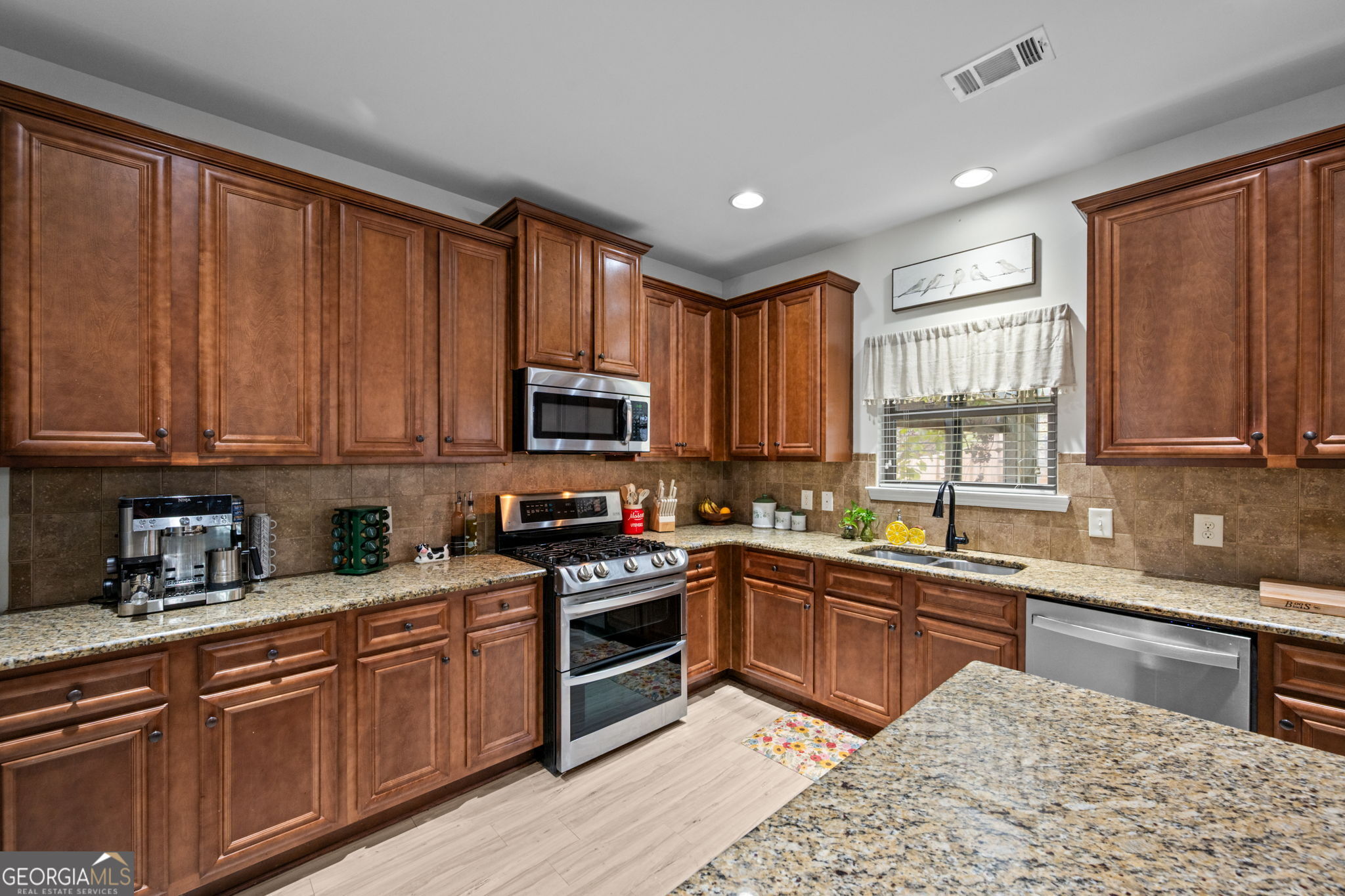 514 Sunset Street Property Photo 16