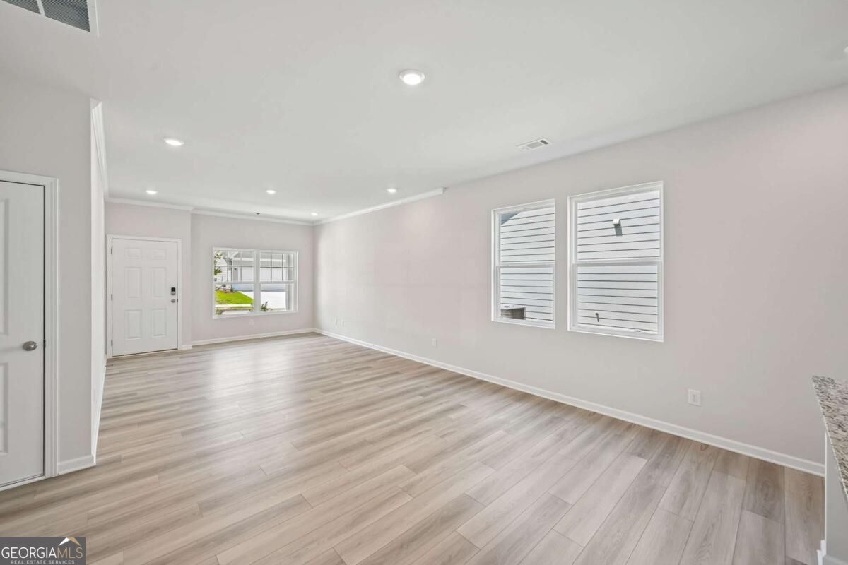 56 Primrose Drive # 62 Property Photo 7