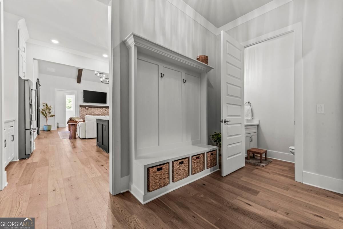 1011 Peachtree Court Property Photo 37