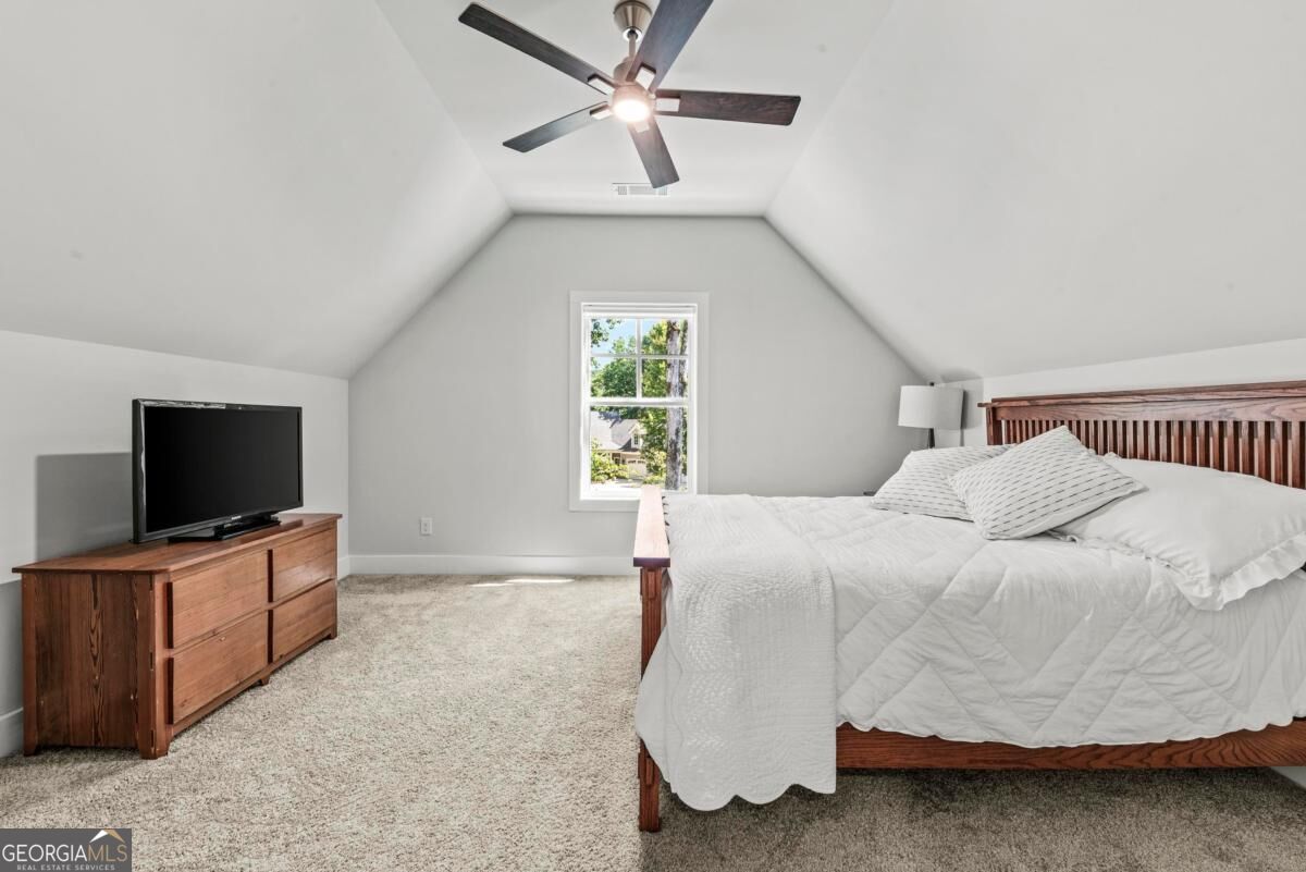1011 Peachtree Court Property Photo 42