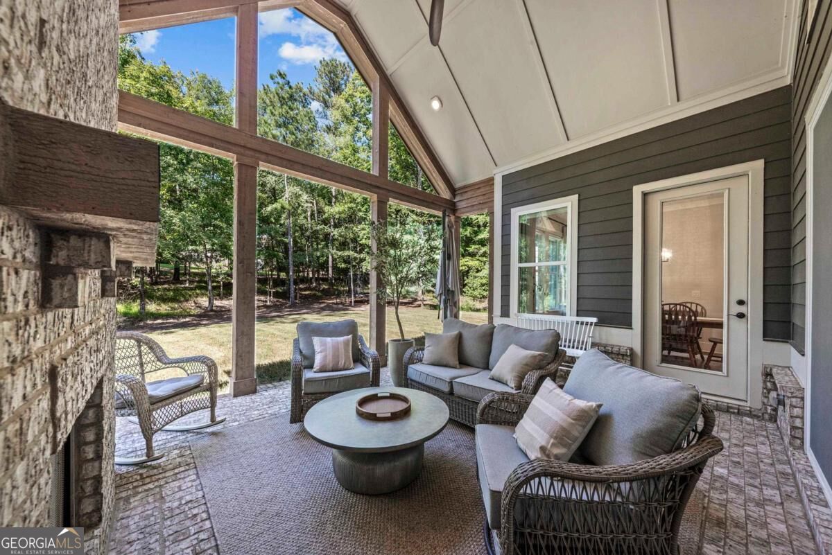 1011 Peachtree Court Property Photo 47