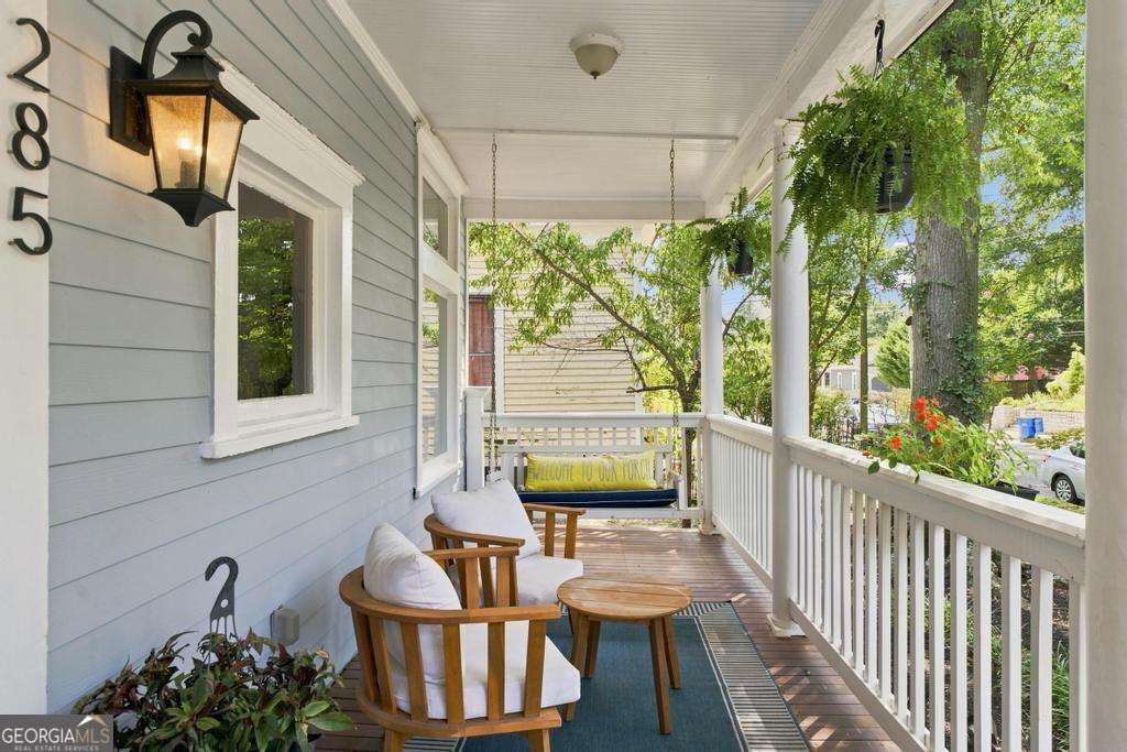 285 Alaska Avenue Ne Property Photo 6