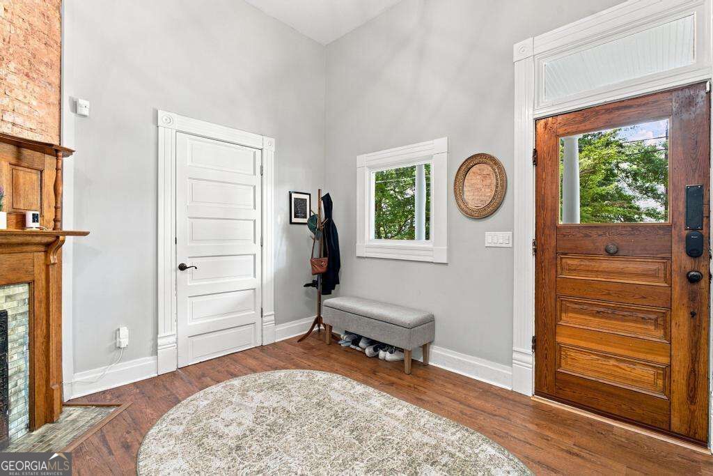 285 Alaska Avenue Ne Property Photo 8
