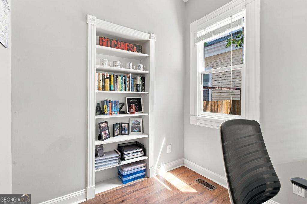 285 Alaska Avenue Ne Property Photo 11