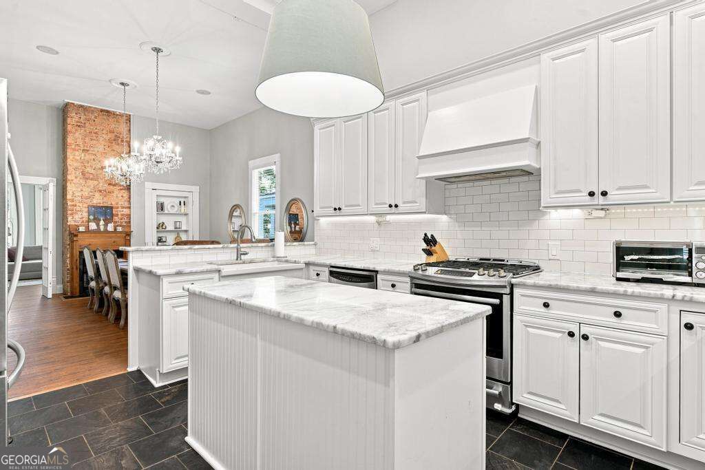 285 Alaska Avenue Ne Property Photo 24
