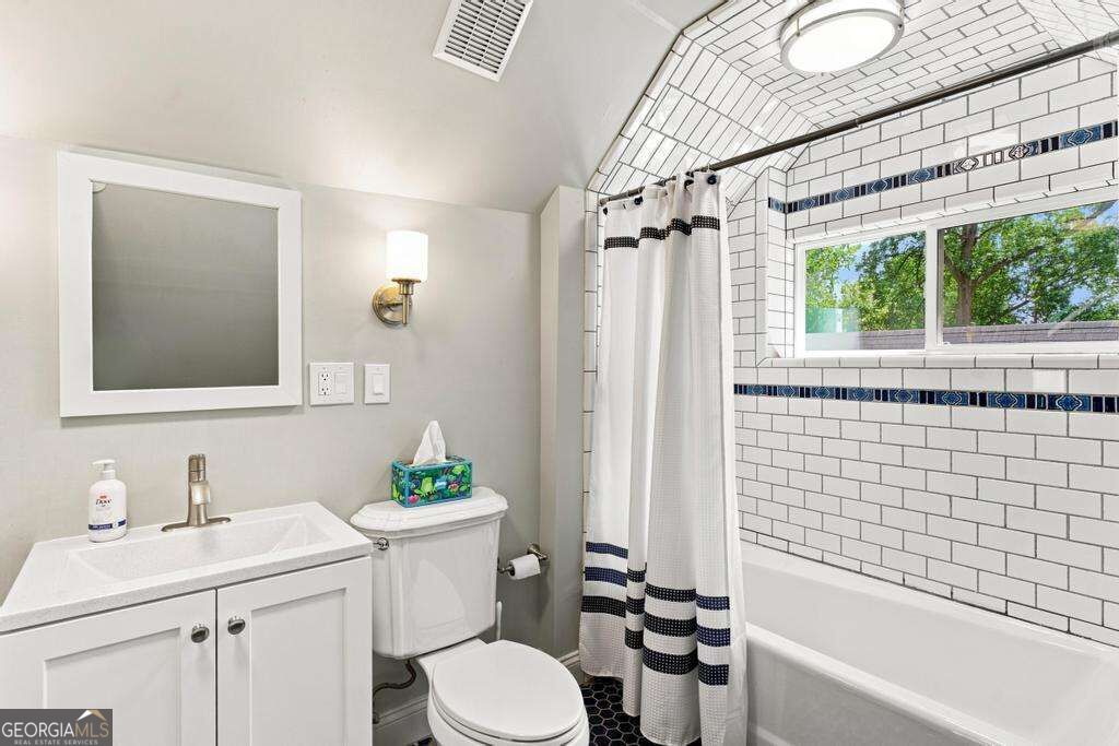 285 Alaska Avenue Ne Property Photo 45