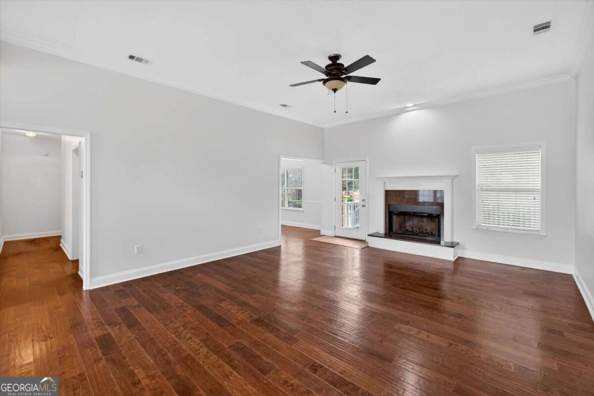 58 Lansing Drive Property Photo 9