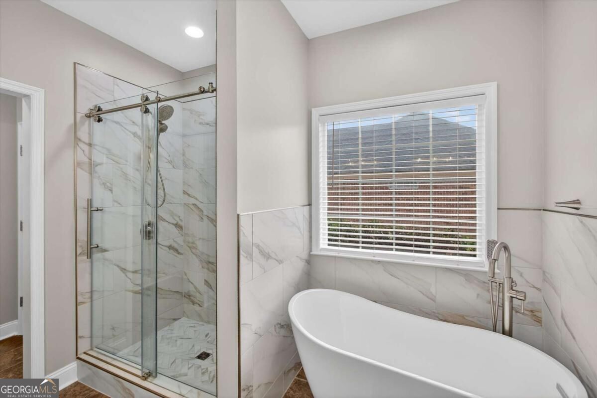 58 Lansing Drive Property Photo 21
